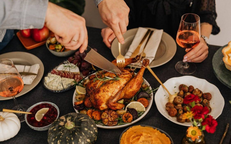 瘦身路上的最大阻碍!4星座最难抵挡美食诱惑 处女白天克制夜间超失控